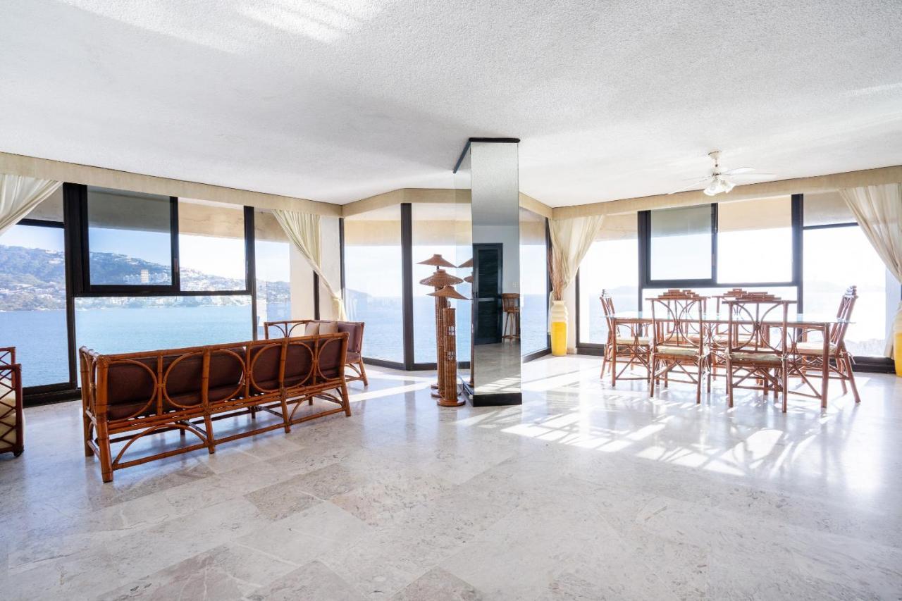 Hotel Nikko Acapulco Exterior photo
